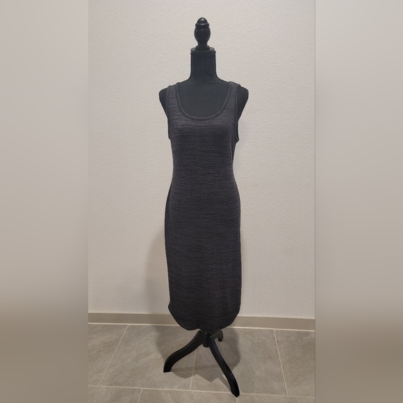 Gray Striped Light Weight Sweater Dress (M) - Picture 12 of 17